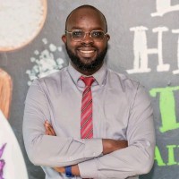 Headshot of Henry Lagat