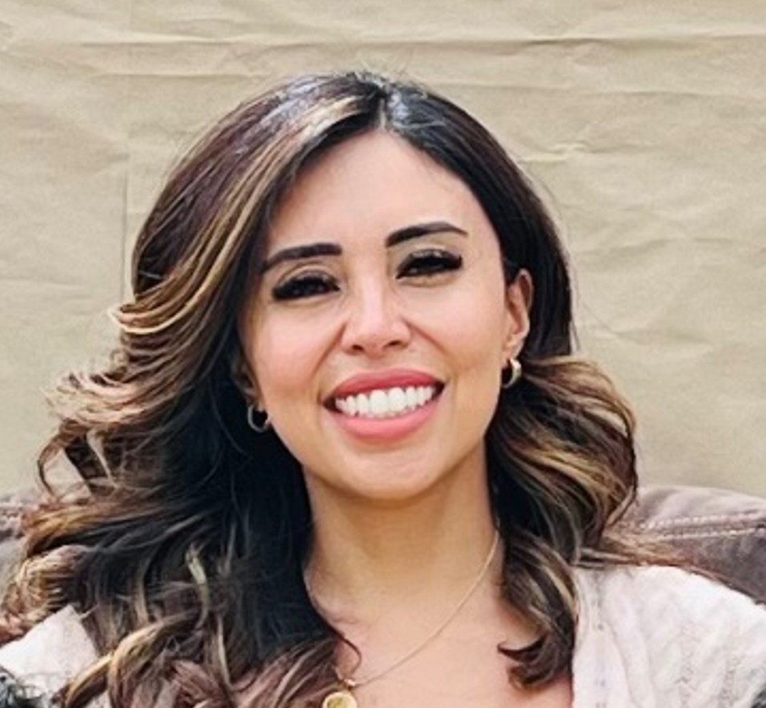 Mónica Dennise Dardón Sagastume from Vox Latina