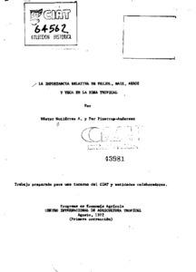 La importancia relativa de fríjol, maíz, arroz y yuca en la zona tropical